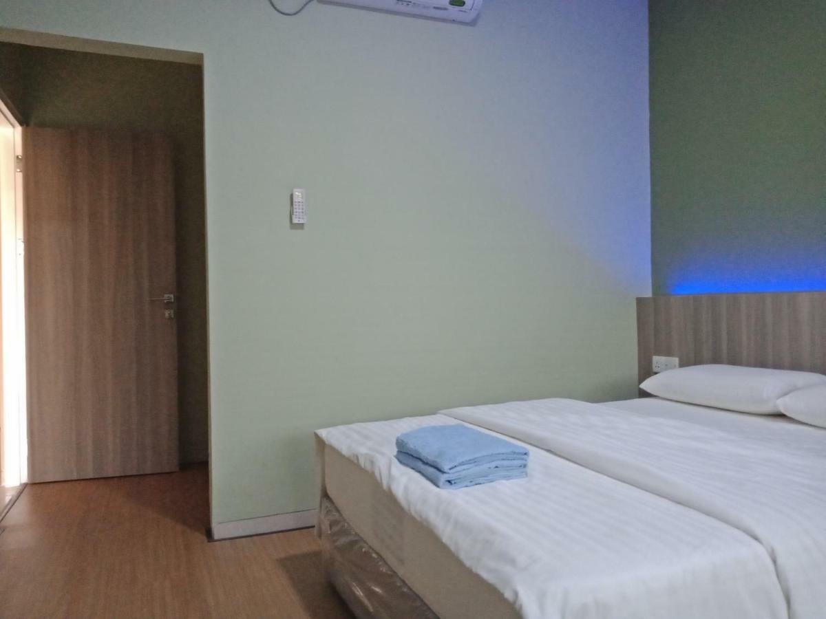 Batam Sleeprest @ Golden Prima酒店 外观 照片